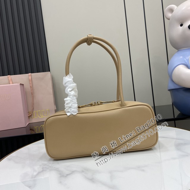 MIU MIU專櫃繆繆最新款Beau手袋原廠皮手提肩背包 jh2751型號：5BB173